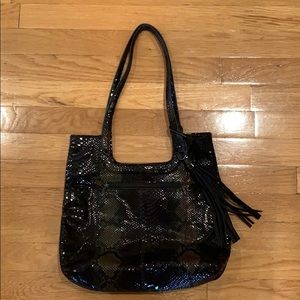 Sondra Roberts squares vegan snake leather+tassel